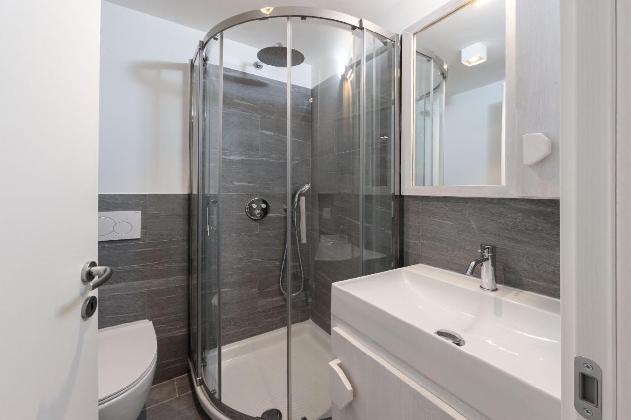 Hellochalet - The One - Garage, Bootdryer, Home Theatre With Subwoofer, Netflix, Hydromassage Turkish Bath Брей-Червінія Екстер'єр фото